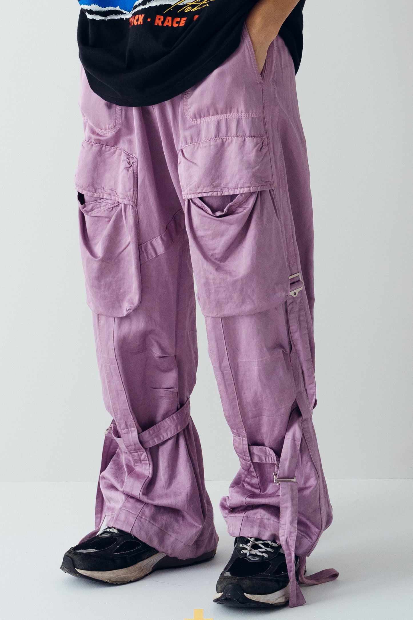 vintage DIESEL parachute cargopants