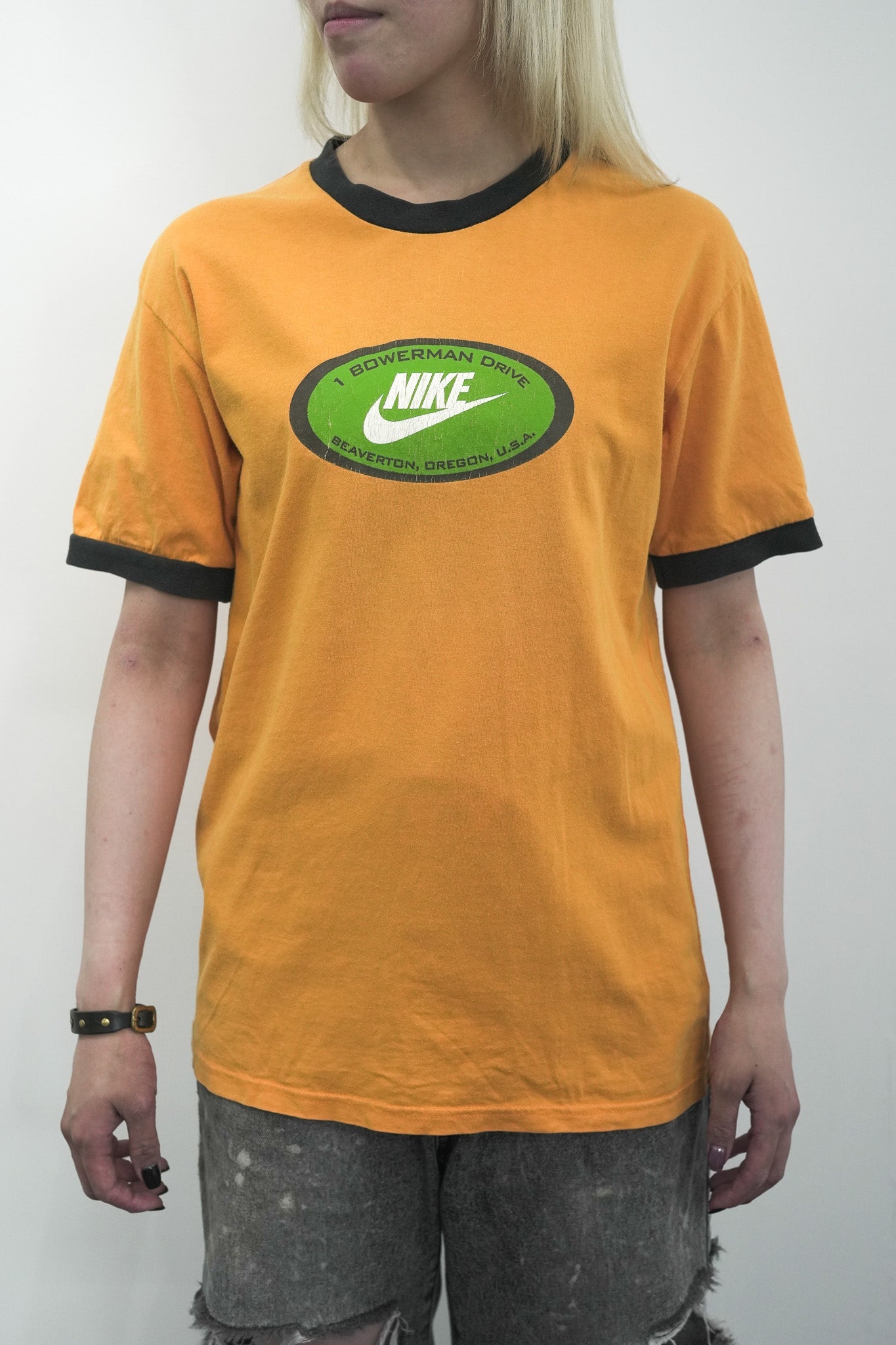 OLD NIKE T-SHIRT