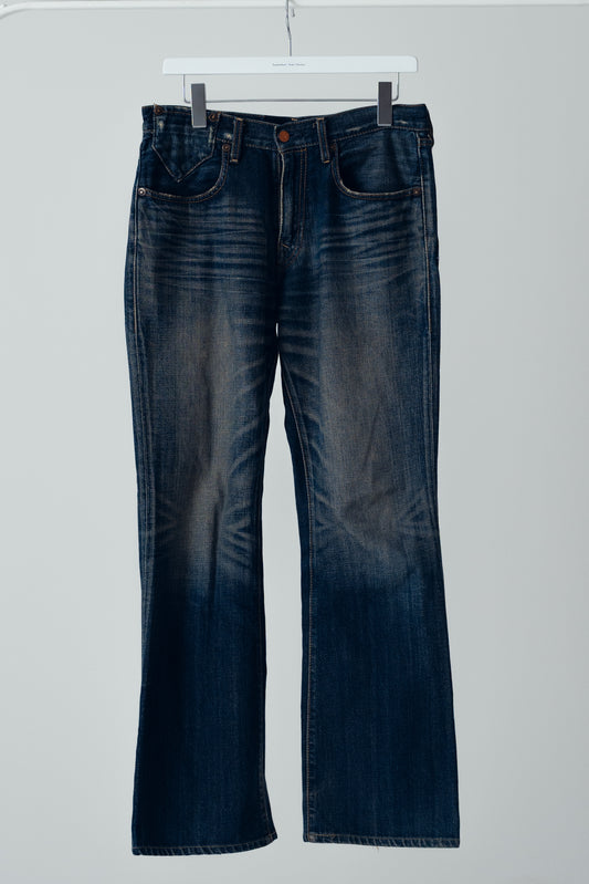 Levi's 527 jeans