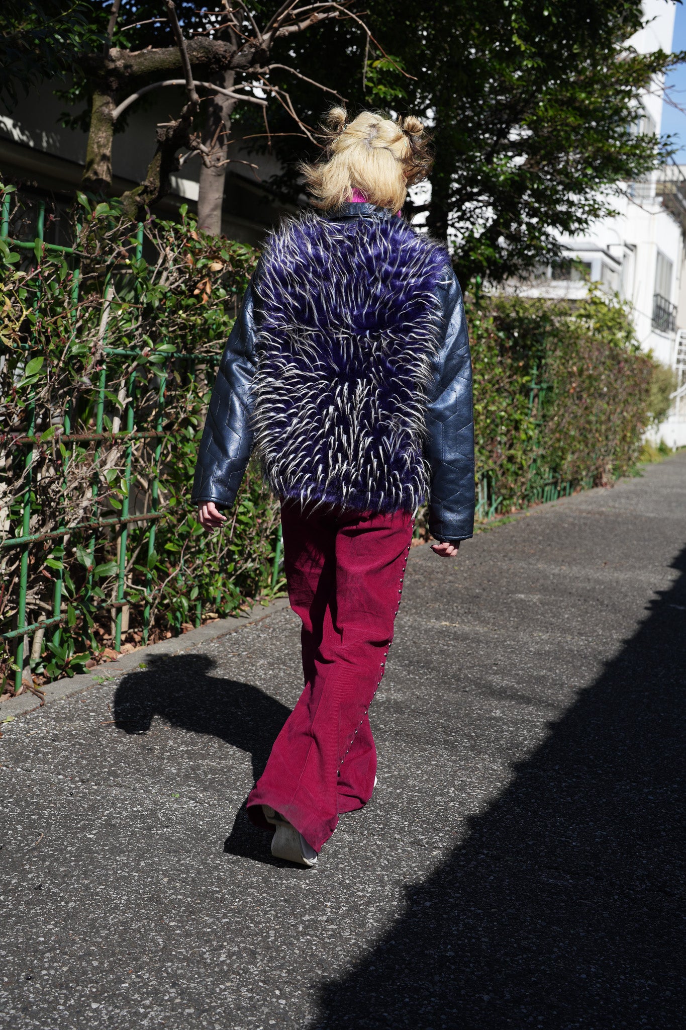 FRENCH FEATHER SLEEVELESS VEST