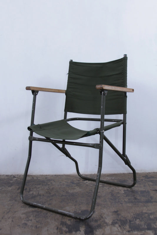 Army chair 02